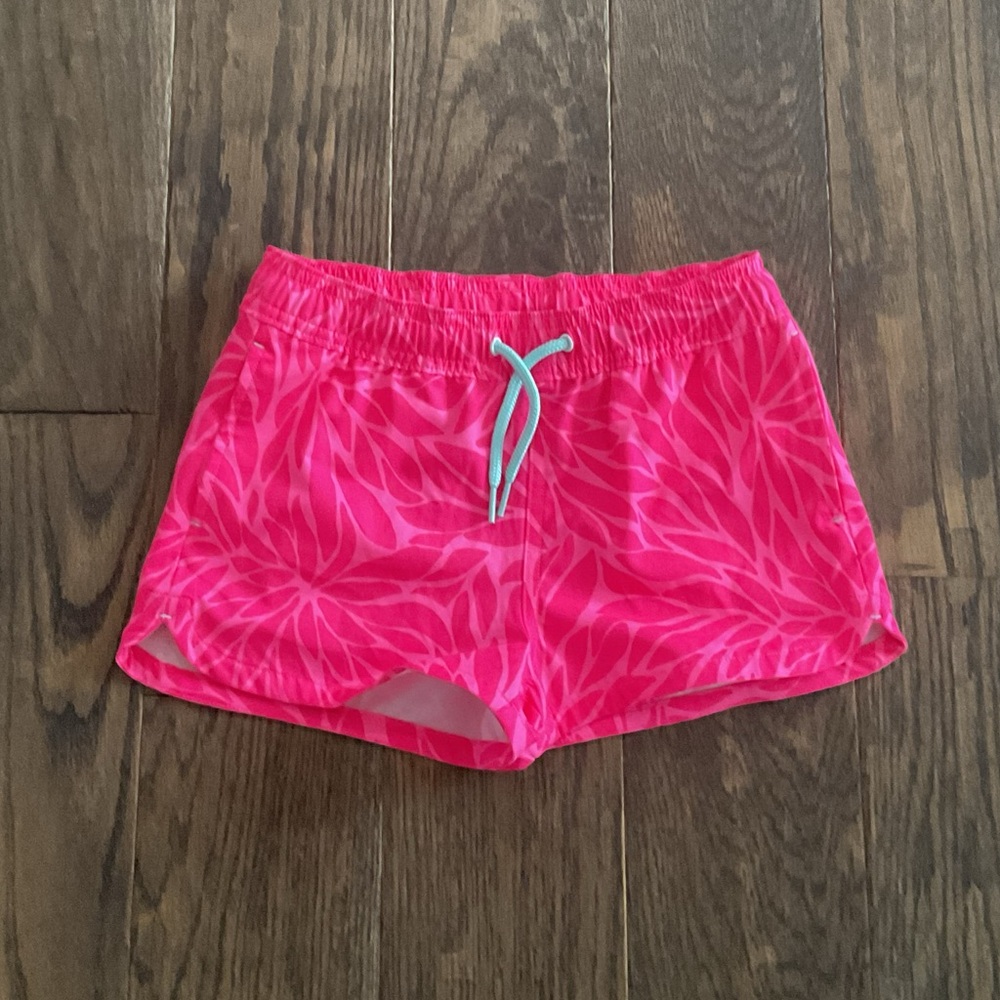 Vineyard Vines Pink Performance Athletic Shorts Small (7-8)